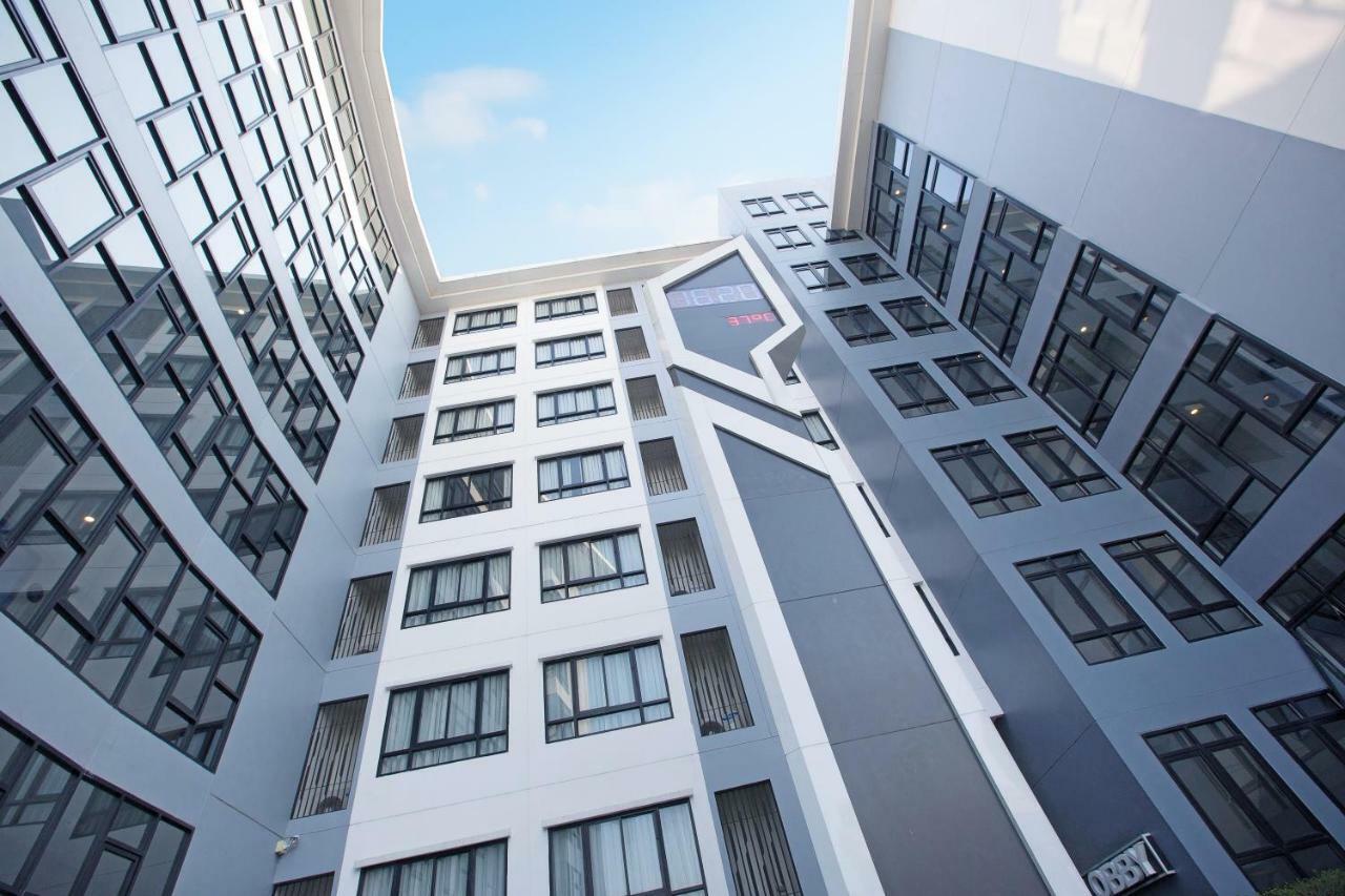 Xen Hotel Nakhon Pathom - Sha Plus Exterior foto